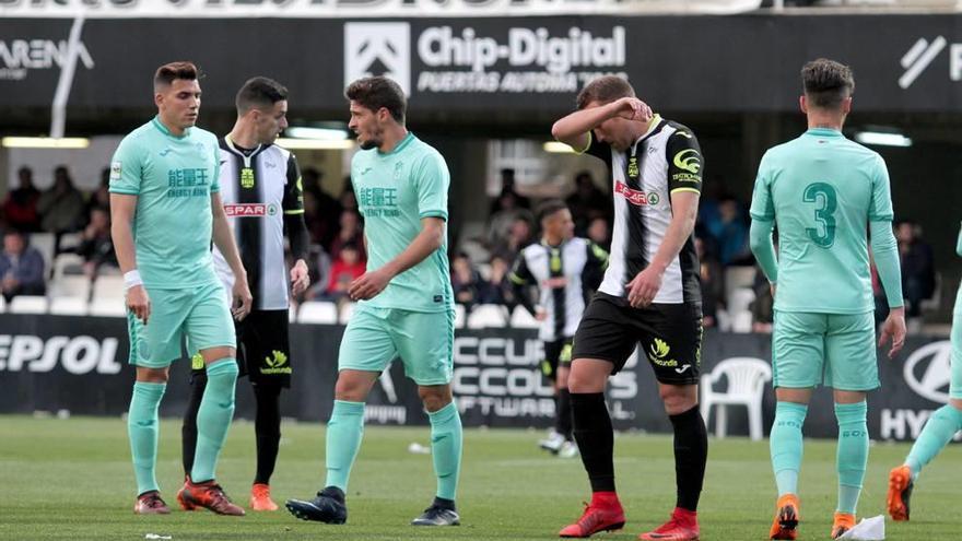 Imagen del encuentro del pasado domingo con el empate entre el FC Cartagena y el Granada B.