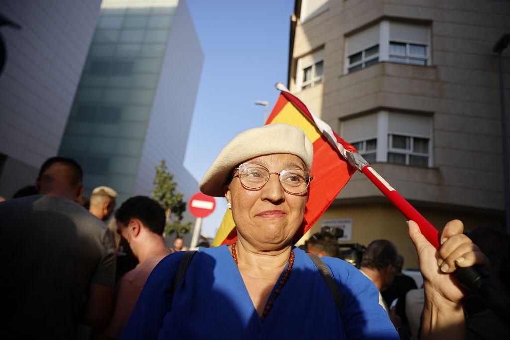 Las imágenes de la concentración ultra este martes en Torre Pacheco