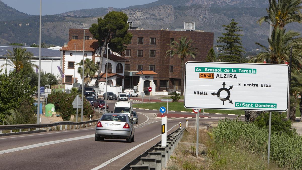 Acceso norte de Carcaixent.