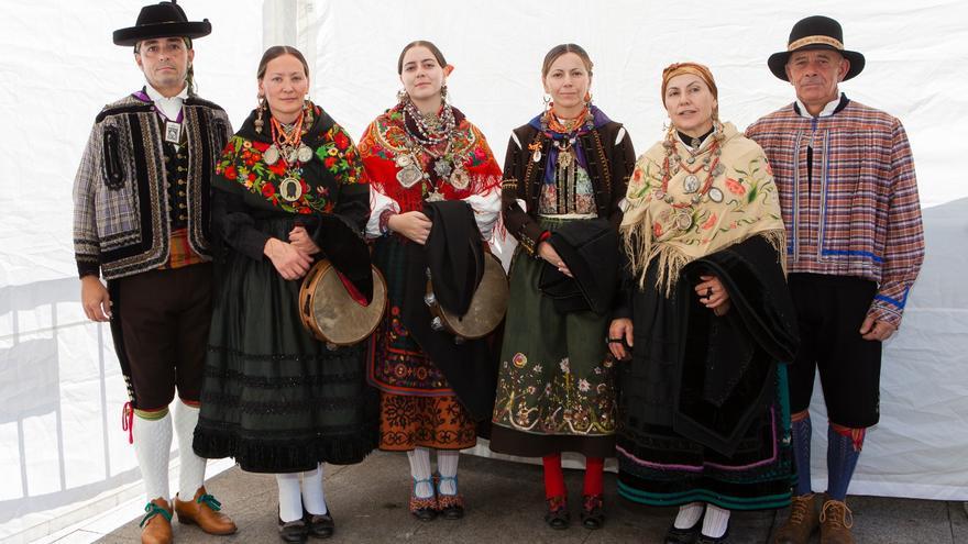 Concurso de traje aragonés de la Ofrenda de flores