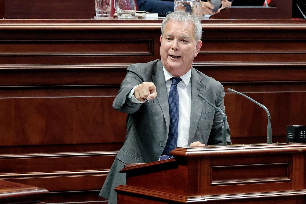 Sebastián Franquis, portavoz parlamentario del PSOE canario.