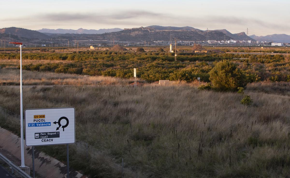 Terrenos donde se ubicará la gigafactoría de baterías del grupo Volkswagen en Parc Sagunt II.