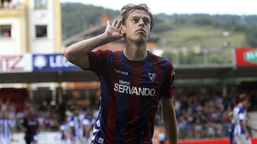 Javi Lara, primer fichaje de invierno del Córdoba