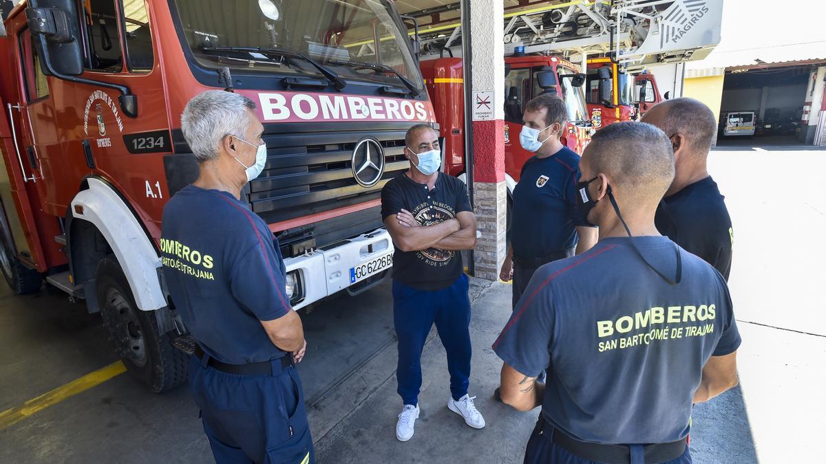 Paco Ramírez se despide de sus compañeros.