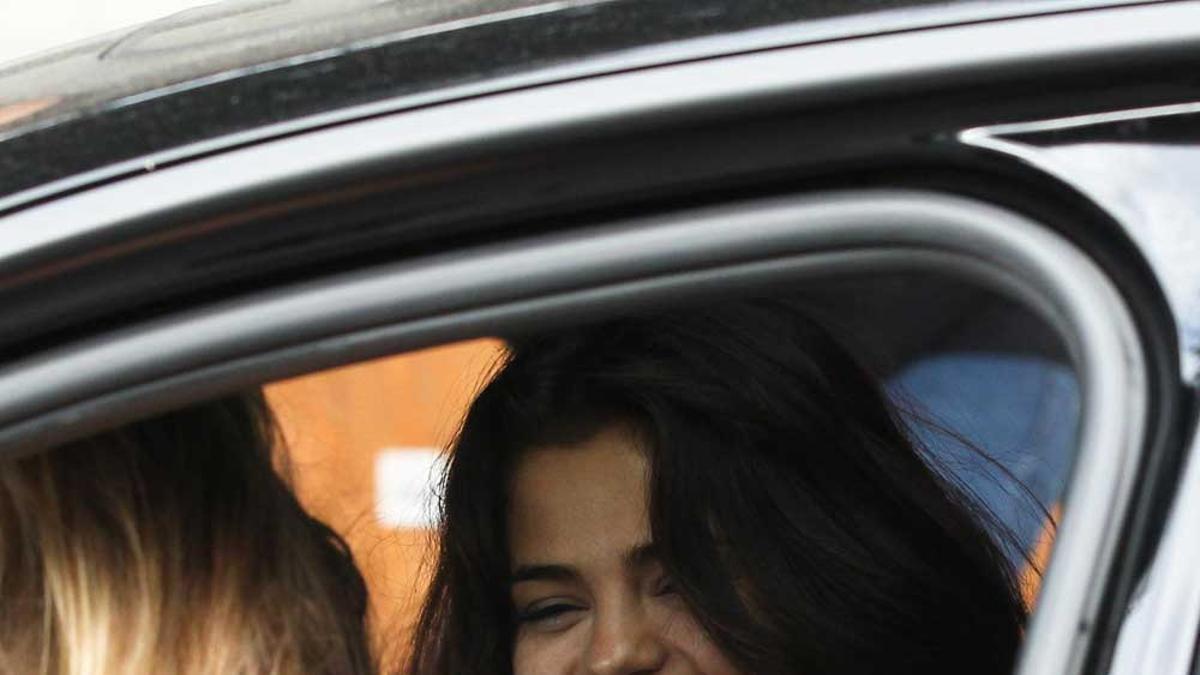 Selena Gomez no puede parar de sonreír