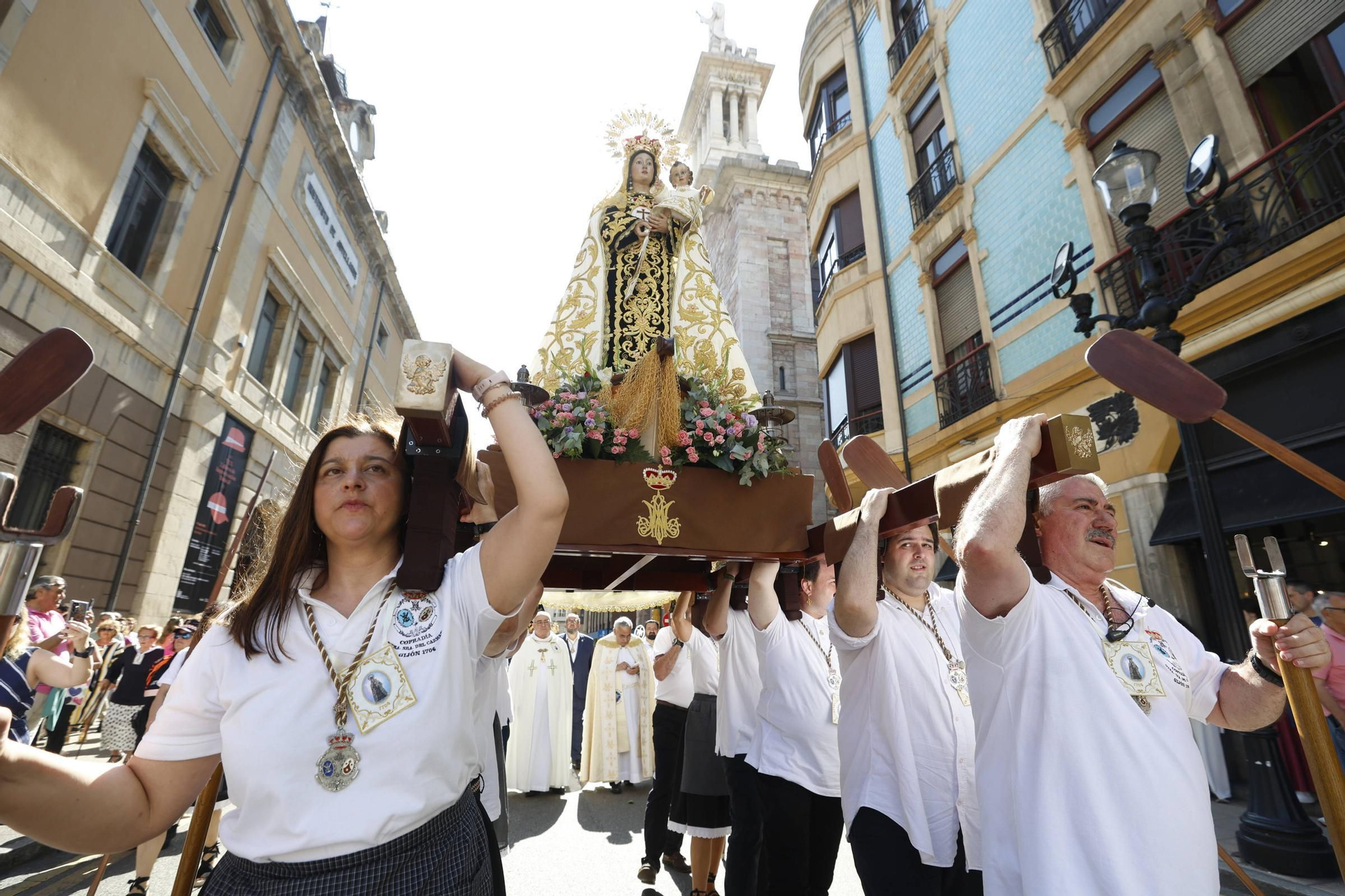 En imágenes: así fue la procesión marinera del Carmen en Gijón