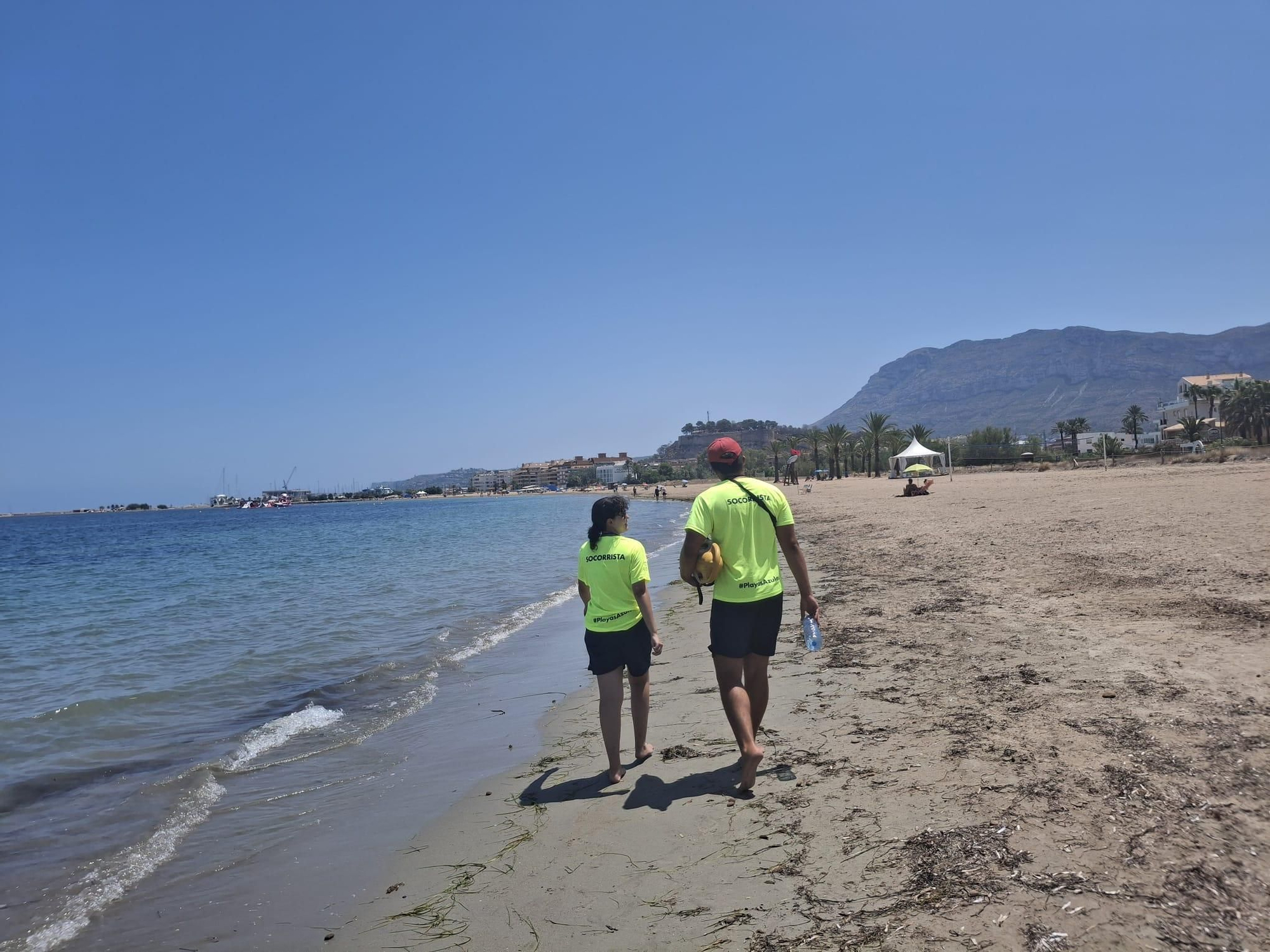 Insólito: playas vacías en Dénia (imágenes)