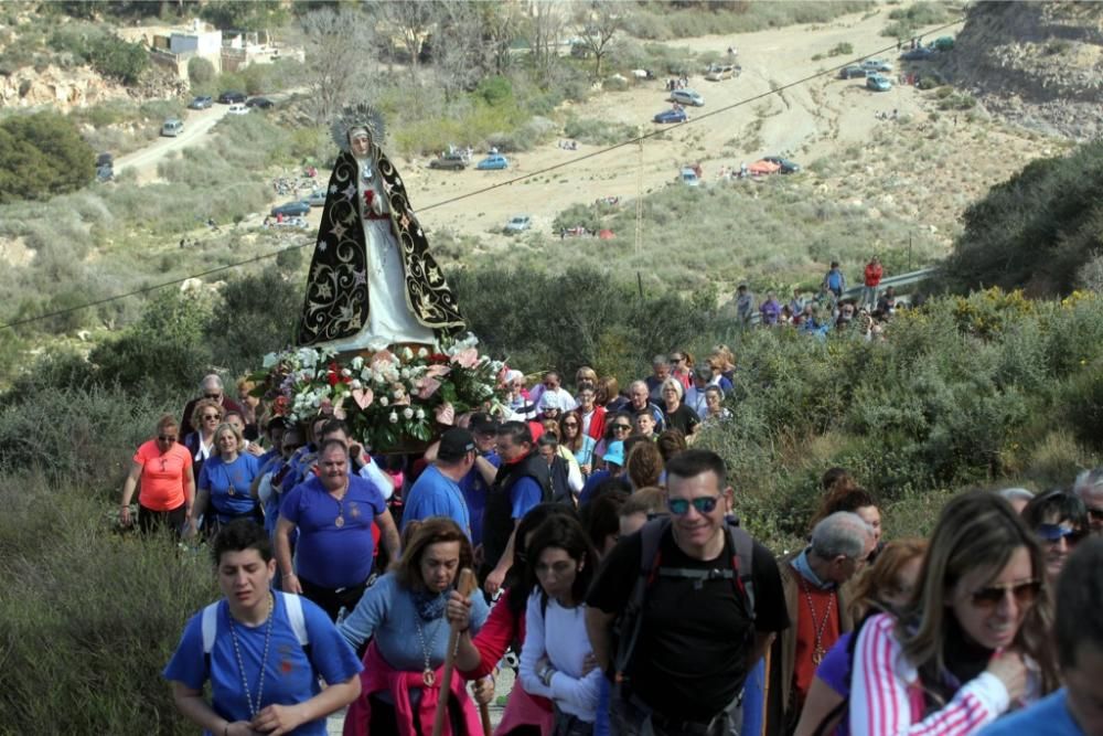 Subida de la Virgen de la Soledad al Calvario