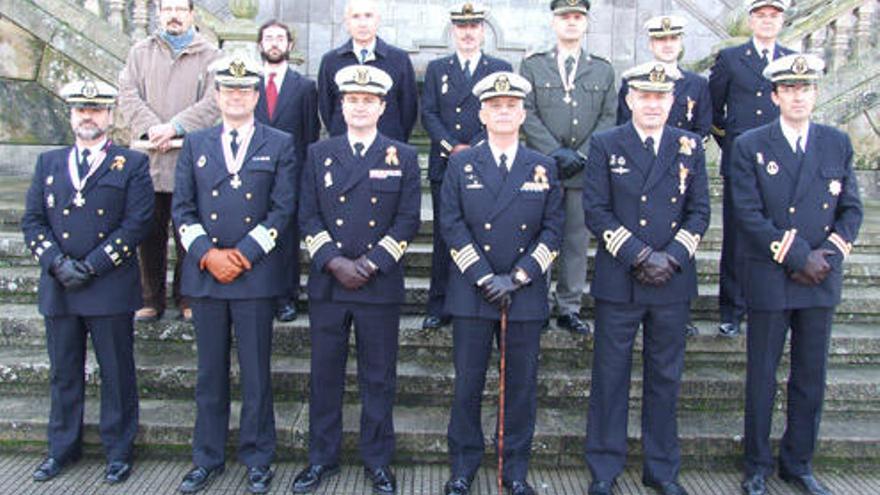 Día de homenajes en la Escuela Naval Militar con entrega de condecoraciones