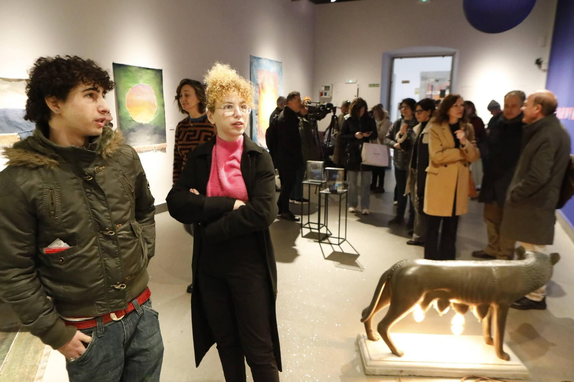 La presentación de la Muestra de Artes Plásticas en el Antiguo Instituto, en imágenes