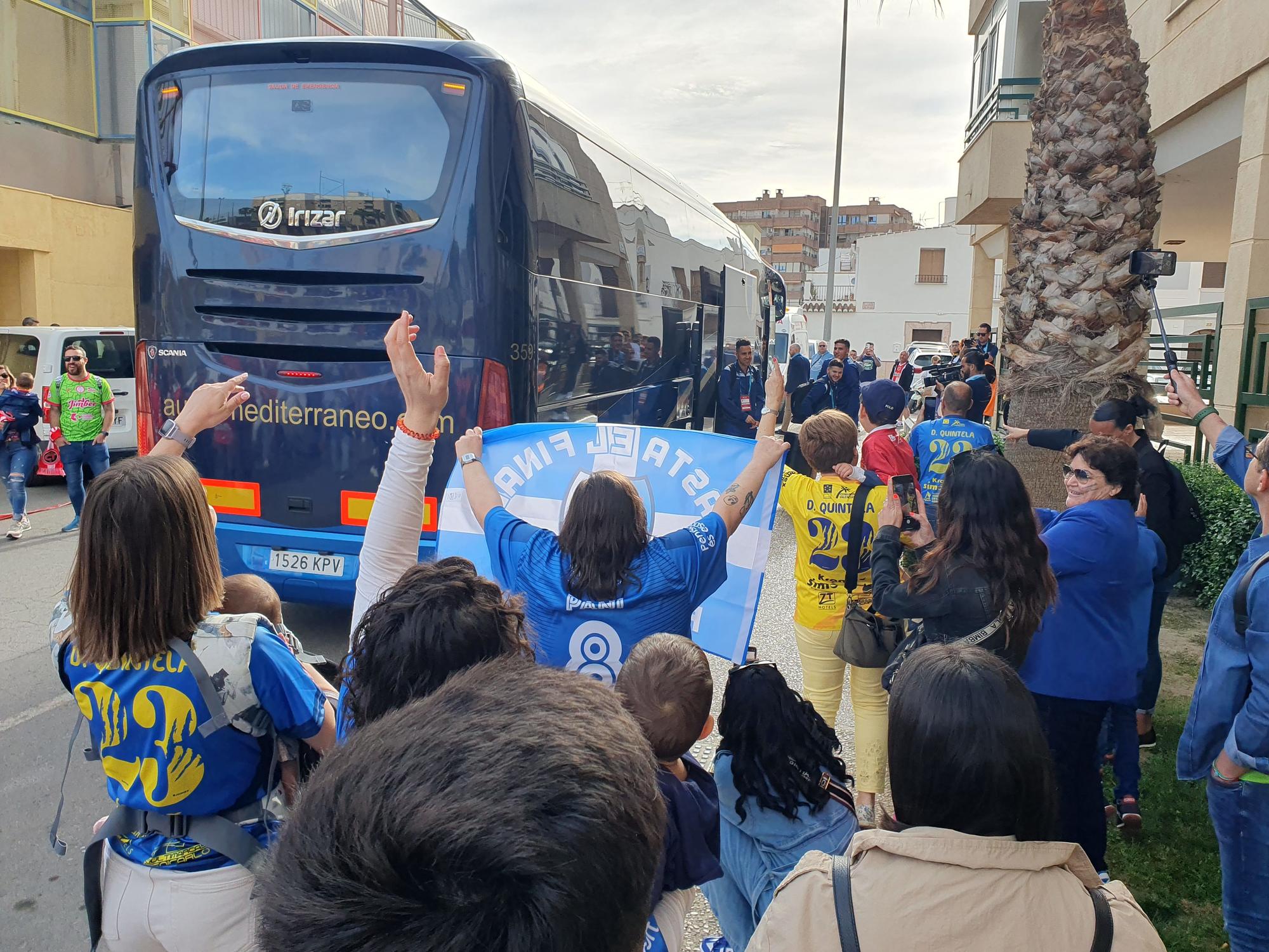 GALERÍA | Las mejores imágenes de la afición del Peñíscola en las semifinales de Copa