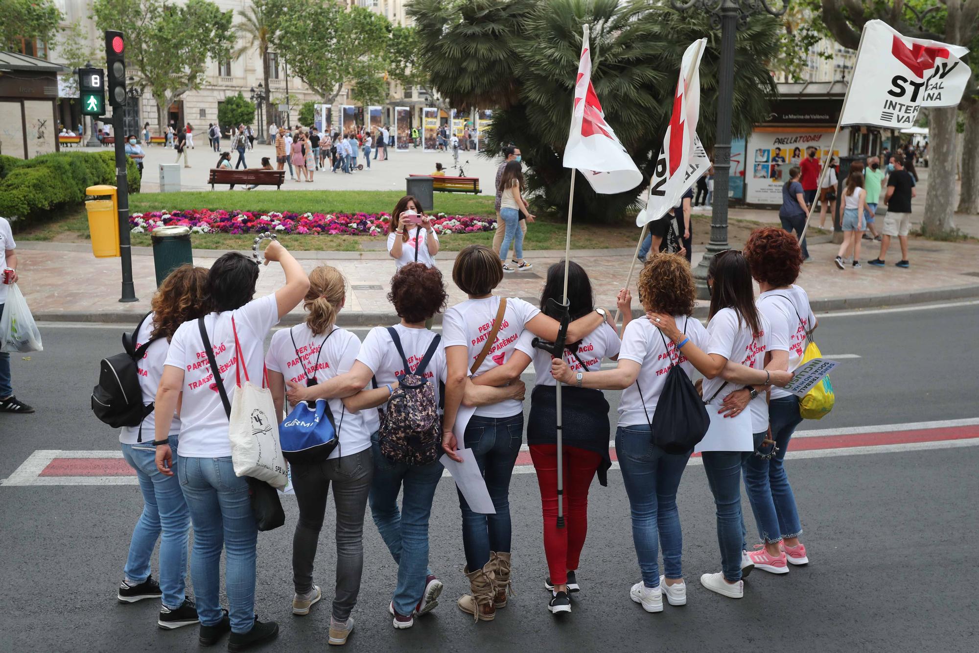 Protesta en València contra el "desmantelamiento" de los SPES y reclama "diálogo" a Educación