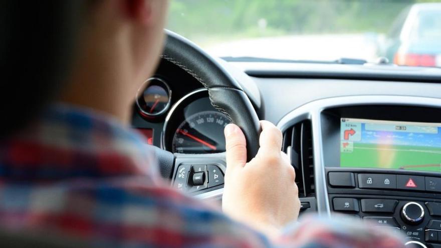 Multas: 8 descuidos al volante que nos pueden salir muy caros