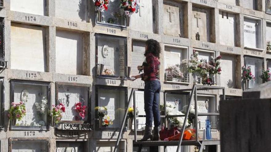 Una associació exigeix la liberalització dels serveis funeraris a Girona