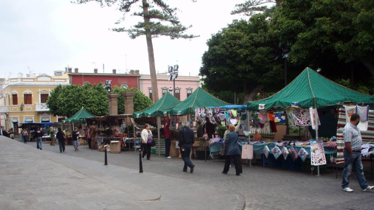 Mercadillo municipal de Gáldar antes de la pandemia de coronavirus