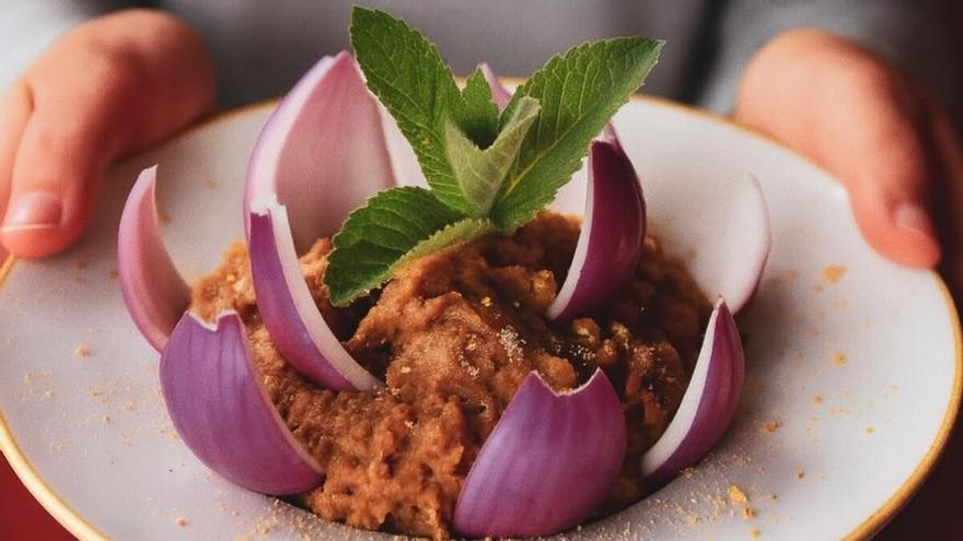 Tenerife’s Mesón del Norte Gains Viral Acclaim for Traditional Canarian Cuisine