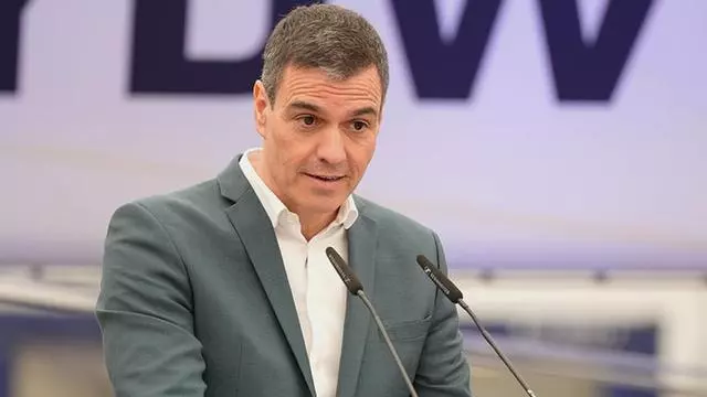 Sánchez envía "solidaridad, apoyo y cariño" a las familias de las víctimas del naufragio de Cantabria