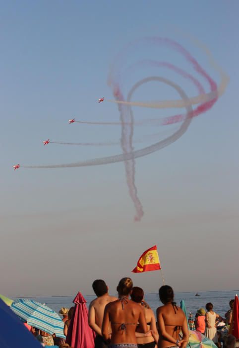 La jornada del sábado estuvo marcada por un espectáculo al atardecer sobre las playas de la localidad torreña