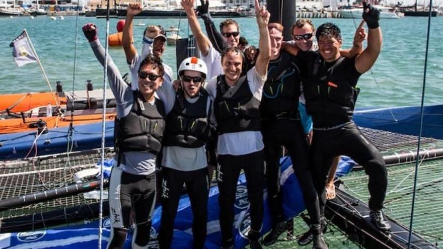 El equipo del &#039;Mamma Aiuto&#039; en la celebración de su triunfo.