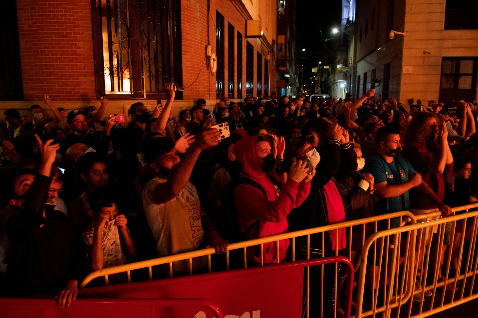 Los mejores momentos de una 'Nit de la Cremà' para el recuerdo en Burriana