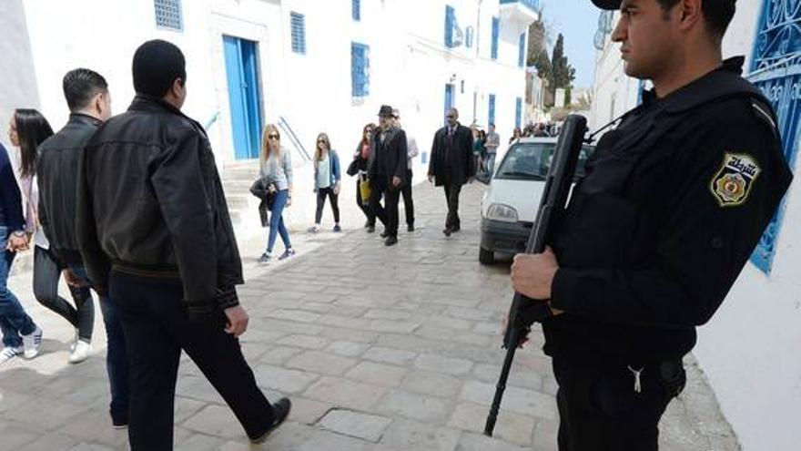 Túnez destituye al jefe de policía de la capital tras el atentado terrorista