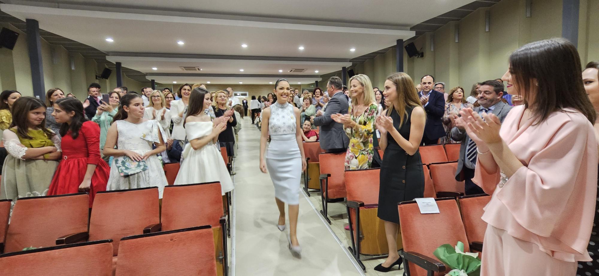 Honores de fallera mayor para Carmen Martín Carbonell