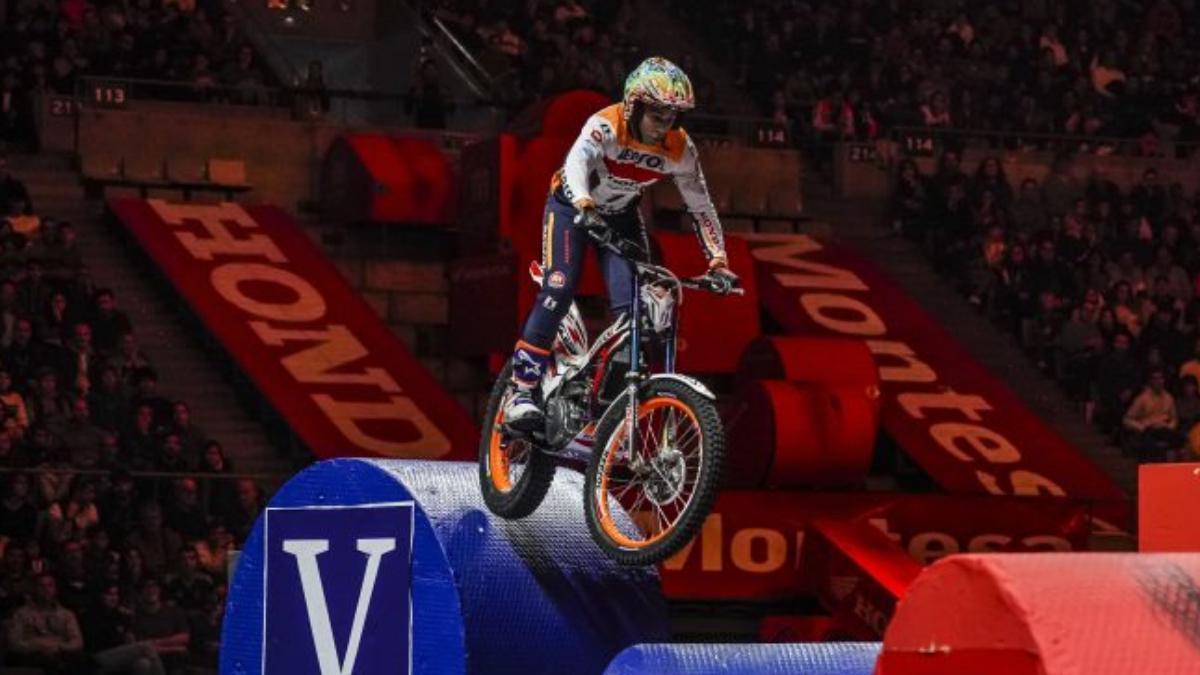 Toni Bou, líder del Mundial tras la cita inaugural de Barcelona