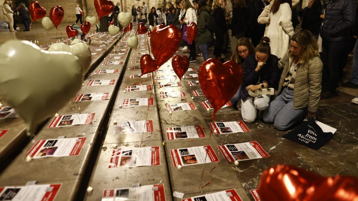 Un centenar de judíos protestan en València contra los secuestros de Hamás