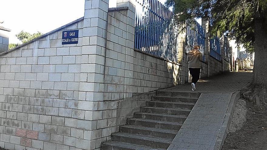 La calle Rosalía de Castro cambia de nombre