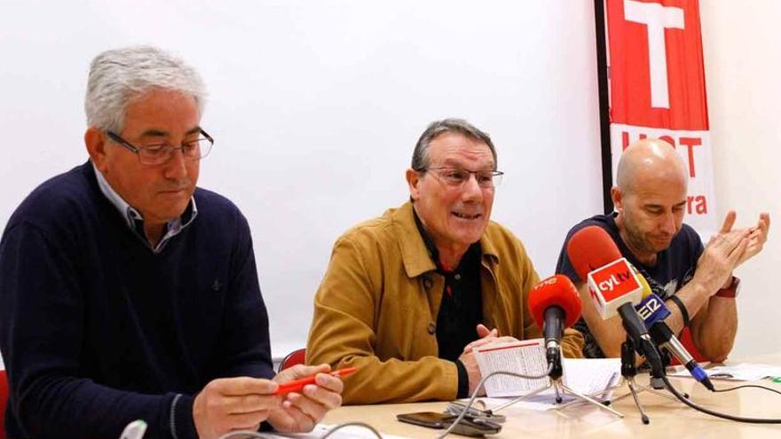 UGT moviliza a los ciudadanos contra el &quot;desmantelamiento de la sanidad pública&quot;