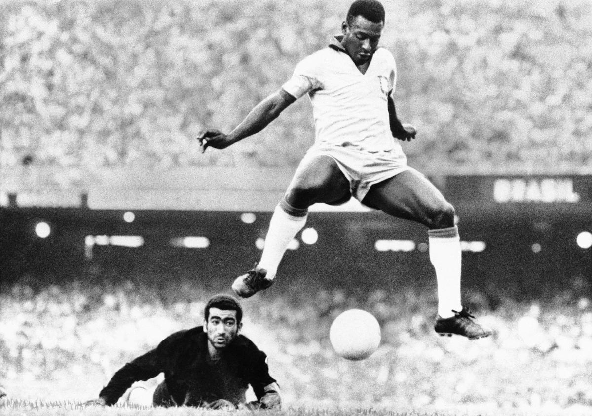 La carrera estelar de Pelé, en imágenes