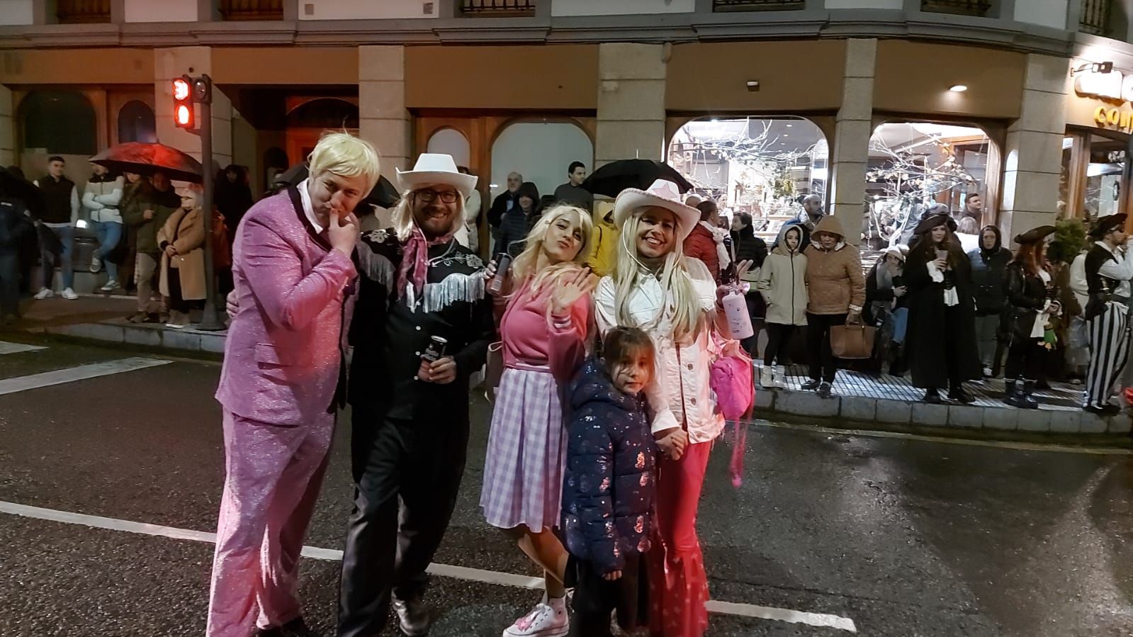 En imágenes: Así fue el multitudinario desfile de Carnaval en Luarca