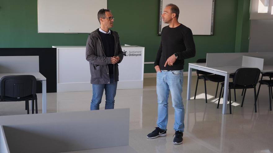 Ontinyent habilita una sala de estudio en el CIC para preparar los exámenes de enero