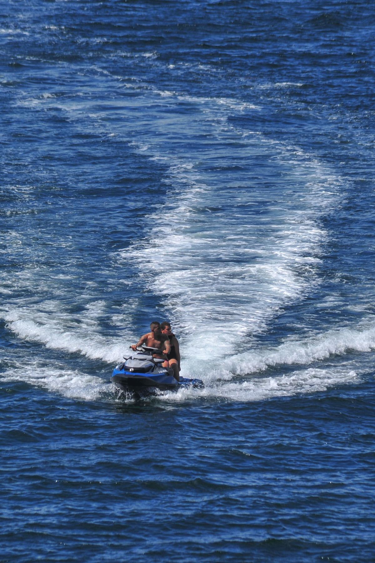 Una moto de agua en Arousa.