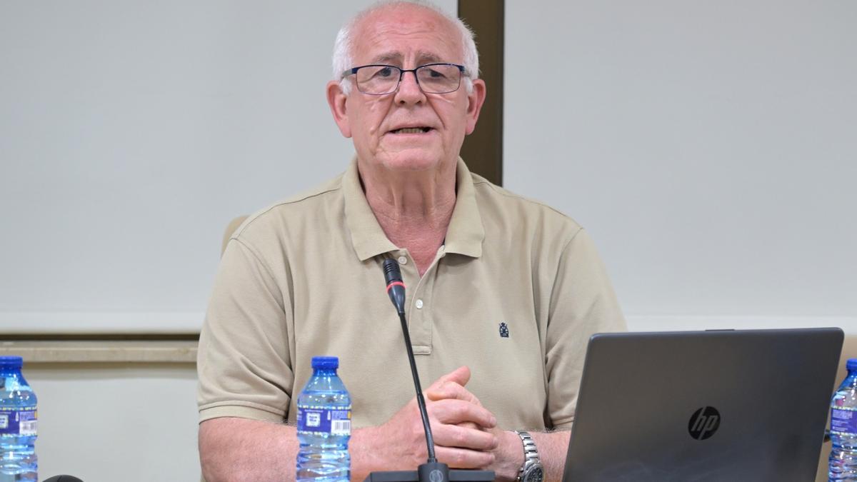 Vicent Císcar en un pleno reciente en Paiporta.