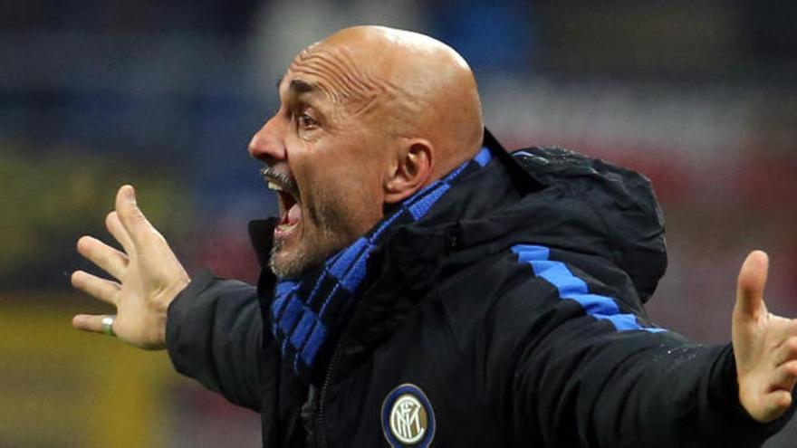 Spalletti cierra la puerta a Cancelo... y lanza un dardo a Mendes