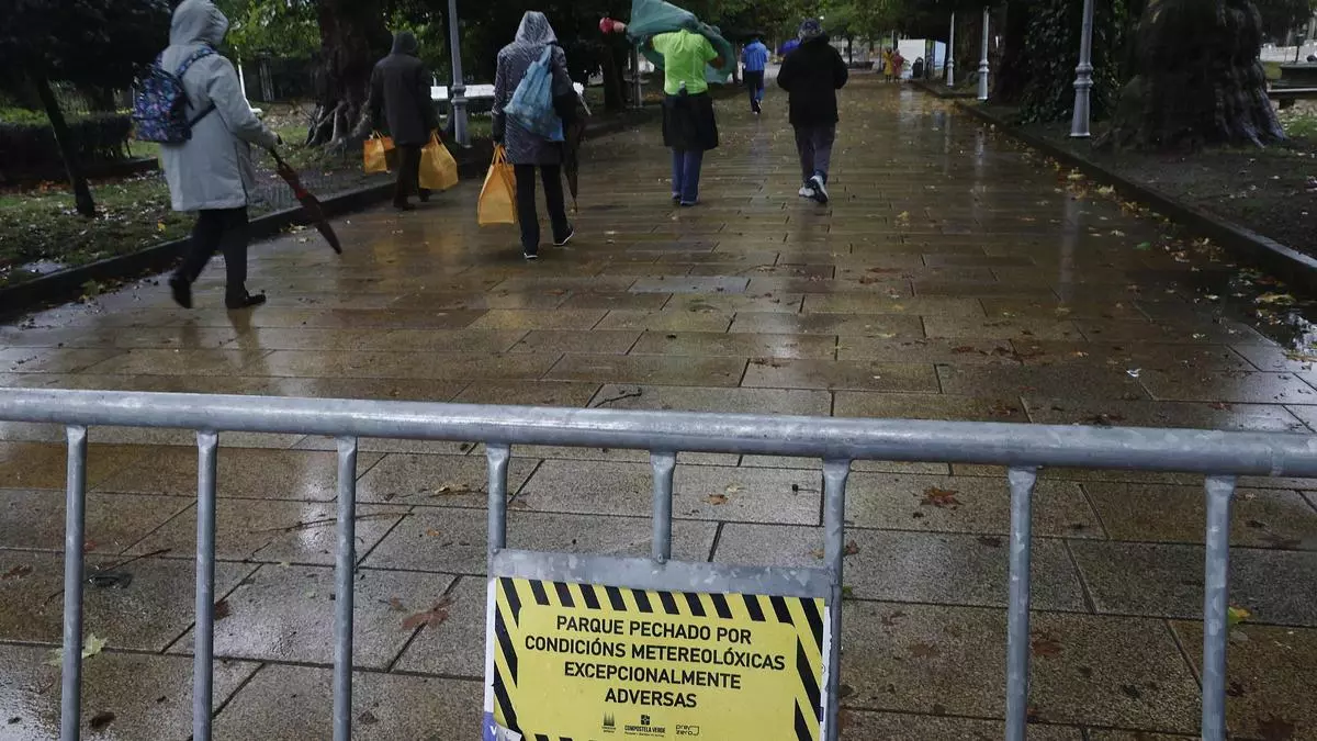 La borrasca de alto impacto Benjamín activa en Galicia alertas por lluvias y fuertes rachas de viento