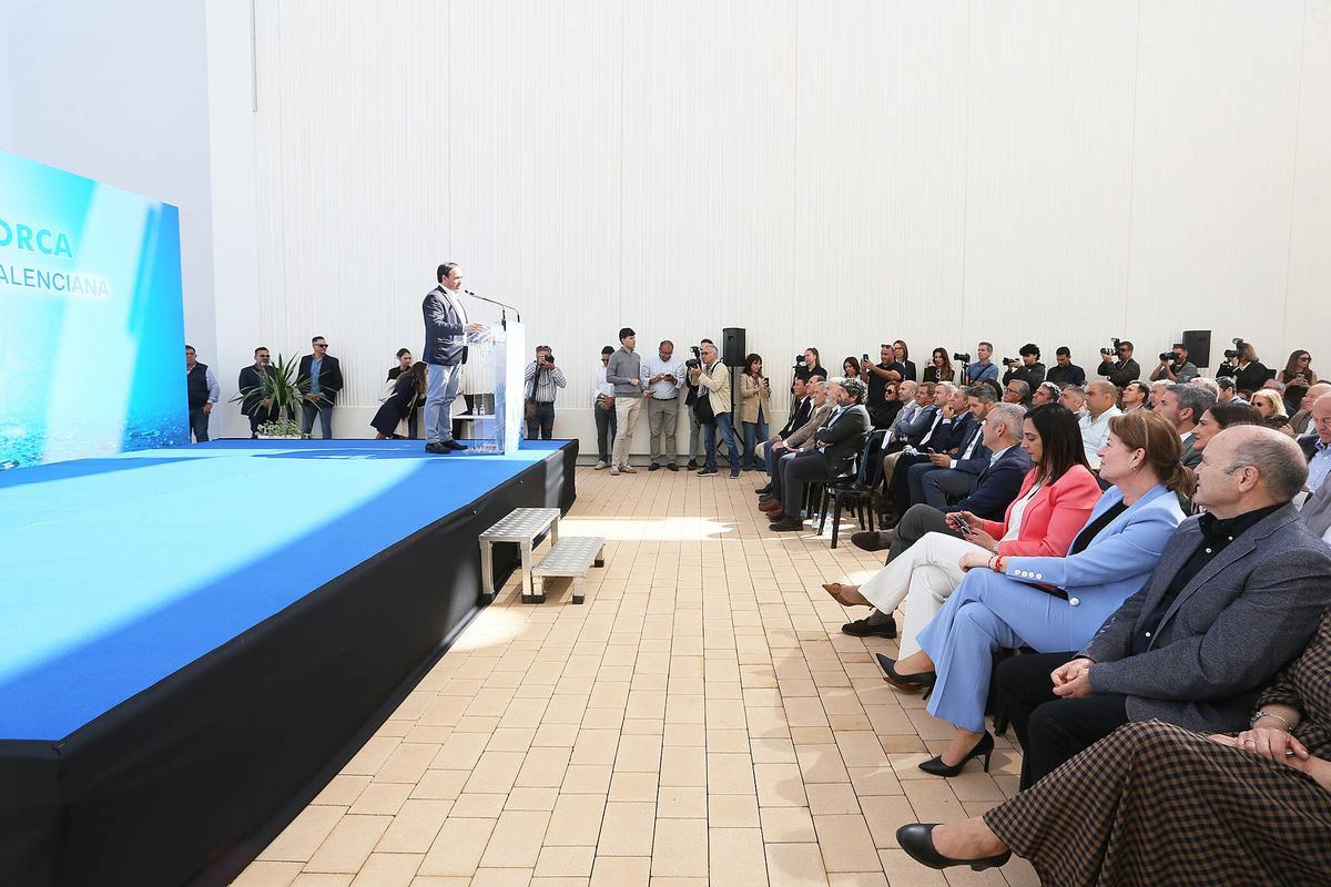 El acto ha contado con la presencia de los presidentes de los gobiernos valenciano y murciano, Juanfran Pérez Llorca y Fernando López Miras