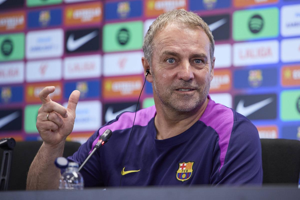 Hansi Flick habla en la sala de prensa en la víspera del Barça-Celta de este miércoles.