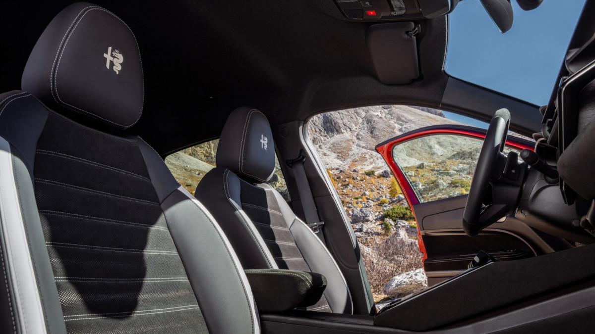 Tapicería específica del Alfa Romeo Junior Speciale