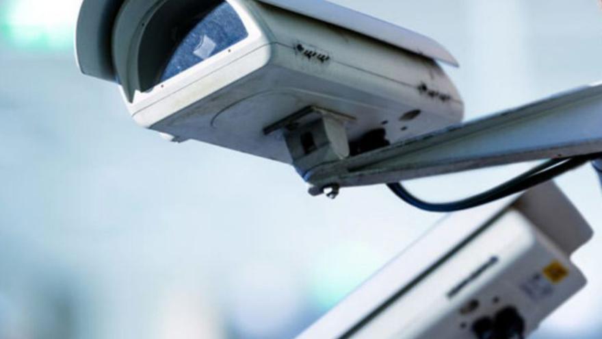 Las cámaras se han instalado en los accesos. | SERVICIO ESPECIAL