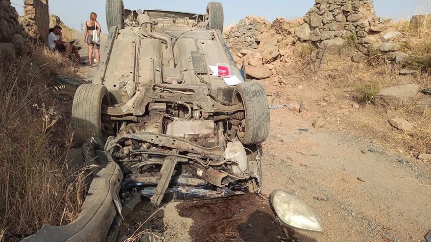 Cinco jóvenes heridos tras volcar con su coche en las proximidades de Pozoblanco