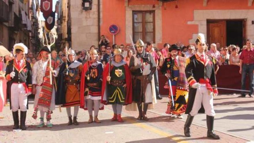 Cocentaina anuncia la llegada de las Fiestas de Moros y Cristianos