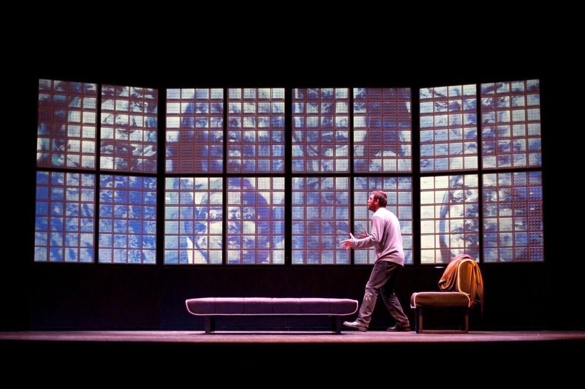 Planes de la semana 17, Teatro 'Un obús en el corazón'