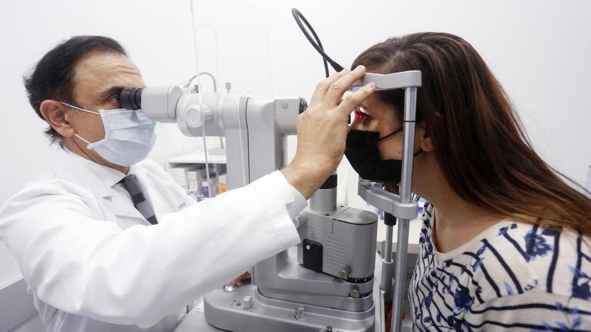 Dr. Javier Sánchez: &quot;En temps de pandèmia, és essencial fer seguiment de les malalties oculars, especialment si són cròniques&quot;