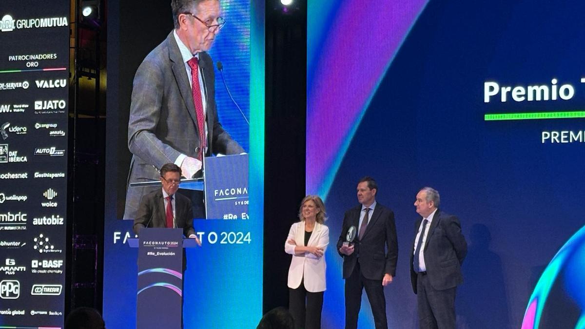 Faconauto ha premiado a Francisco Galnares, presidente de Syrsa
