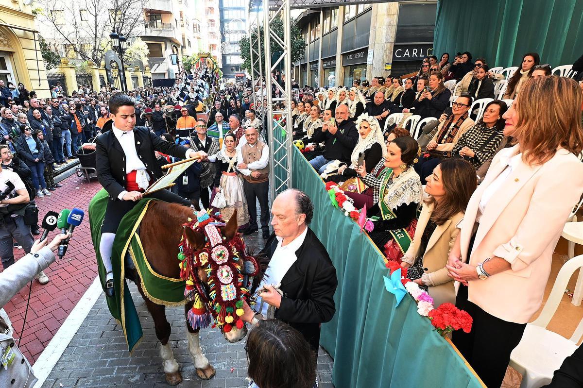 Galería de imágenes: El Pregó Infantil llena de diversión y color las calles de Castelló