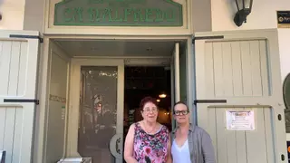 Els estrangers i la gastronomia d'Eivissa: «Confonen el bullit de peix amb pollastre al curri»