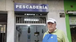 Antonio Jiménez, pescadero: «Mi sobrino podría seguir, pero ¿para qué voy a hacerlo un desgraciado?»