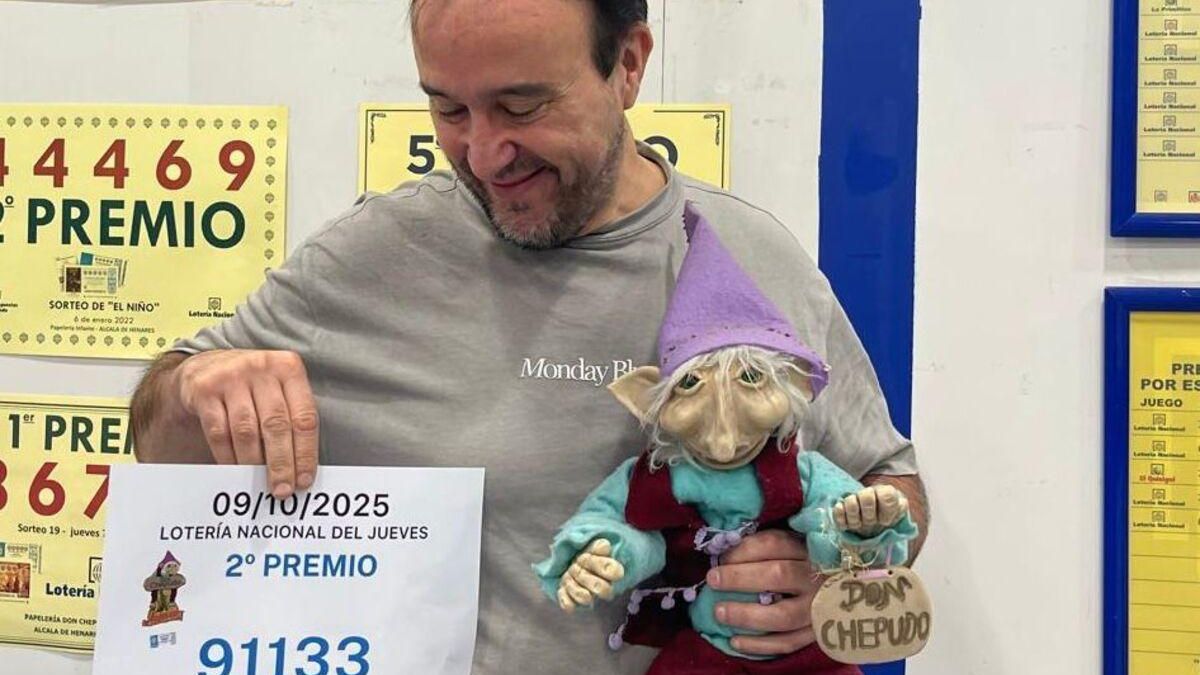 Don Chepudo y Cervantes unen fuerzas para repartir dinero en Alcalá de Henares: segundo premio de la Lotería Nacional